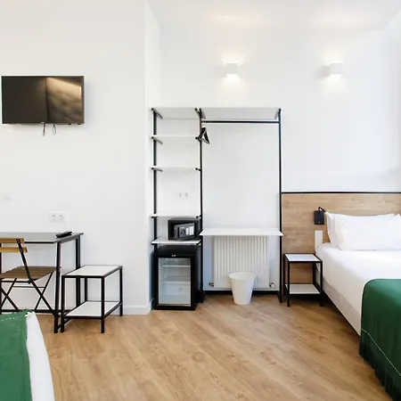 House Hotell