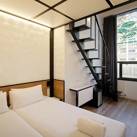 House Hotell 3*
