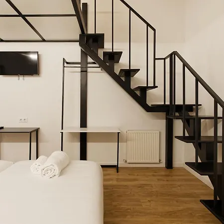 House 3* Barcelona