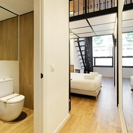 House Ξενοδοχείο 3*