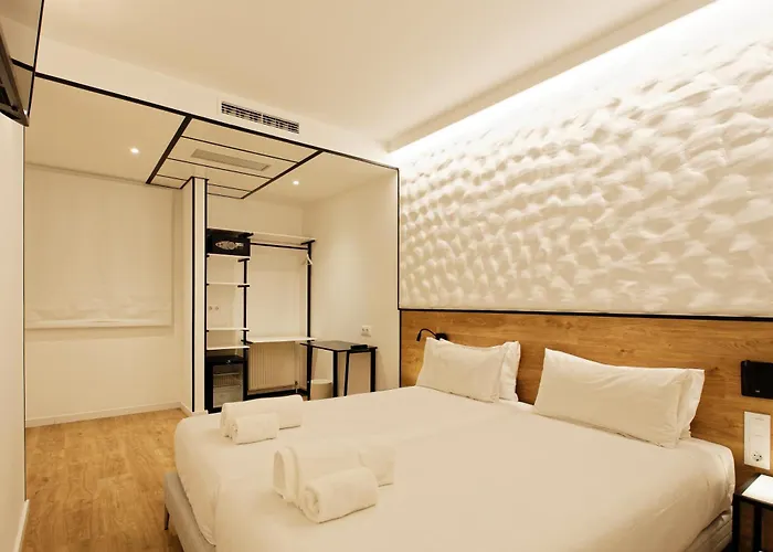 Hotel House 3*