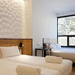 House Hotel