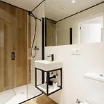 House Hotel