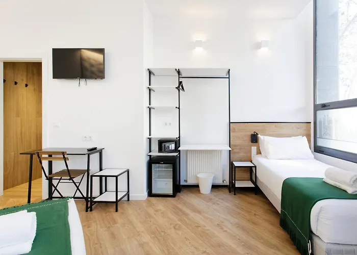 House Hotel