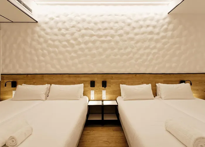 House Hotel