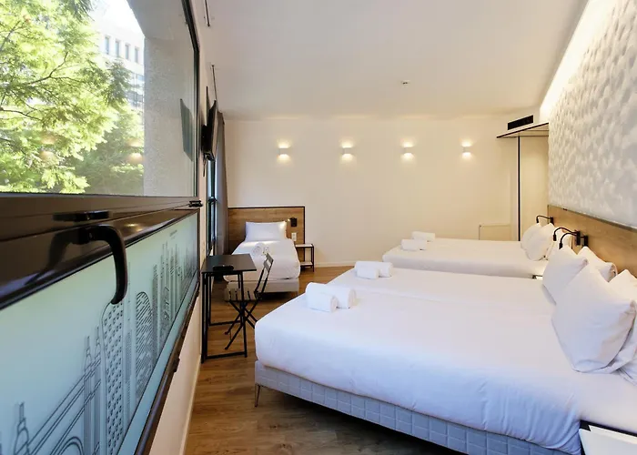 House Hotel