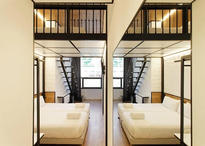 House Hotel